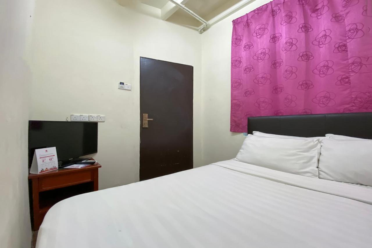 Spot On 89673 Good Friend Hotel George Town Exterior foto