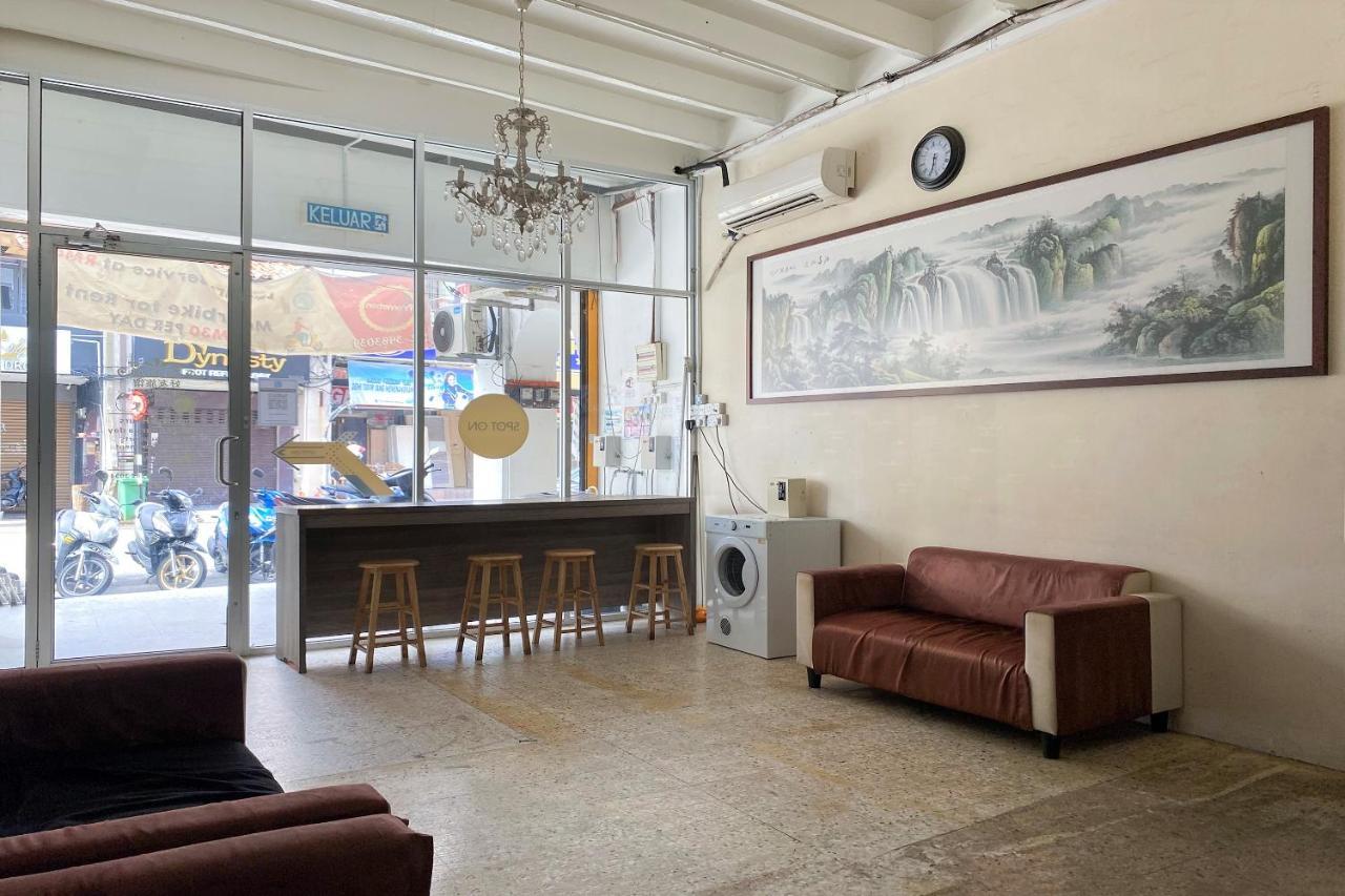 Spot On 89673 Good Friend Hotel George Town Exterior foto